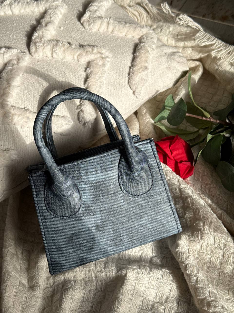 SHEIN Lazar Mini