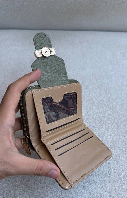 Dolly Wallet
